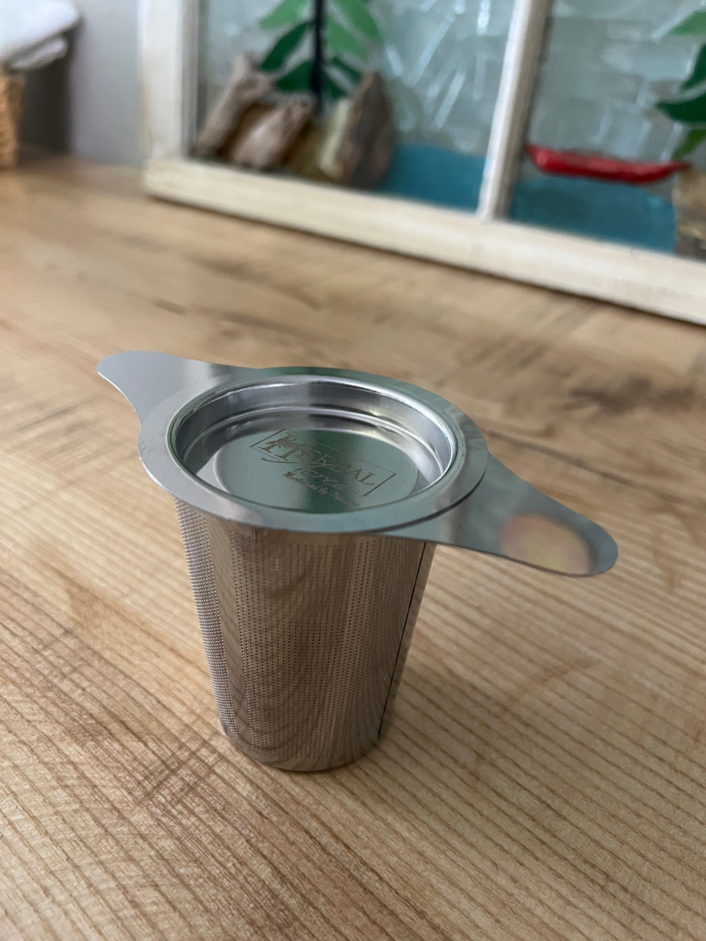 Loose Leaf Tea Infuser Basket with lid